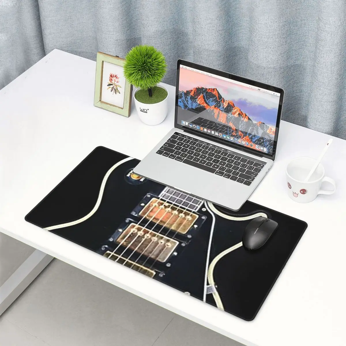 Large Mouse Pad Gibson Custom  - Laptop Accessories Shop recension och pris